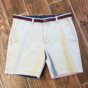 Vineyard Vines size 32 Khaki Shorts